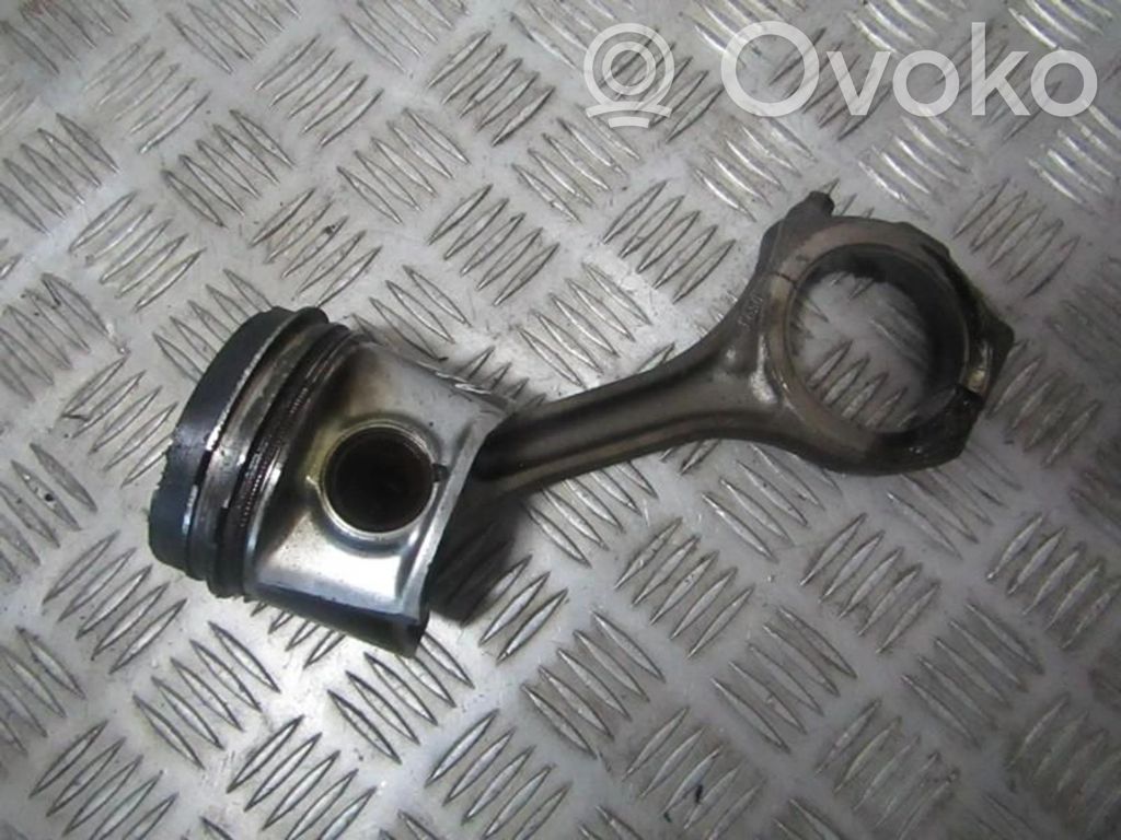 Piston avec bielle   059J,059J