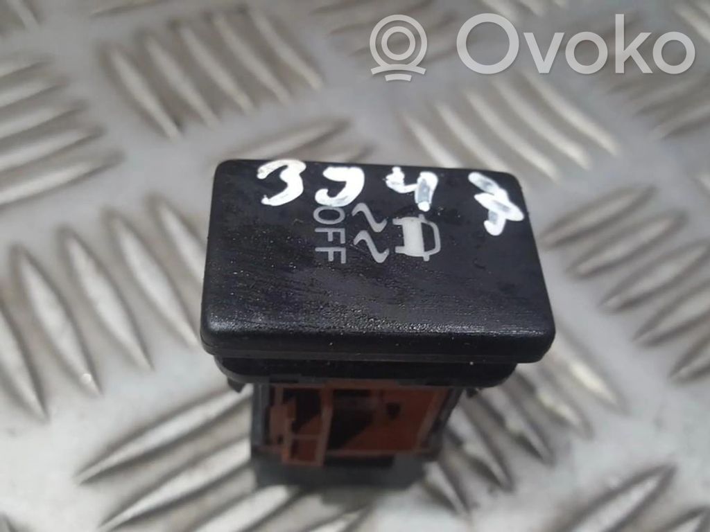 Toyota Auris 150 Interruttore di controllo della trazione (ASR) 