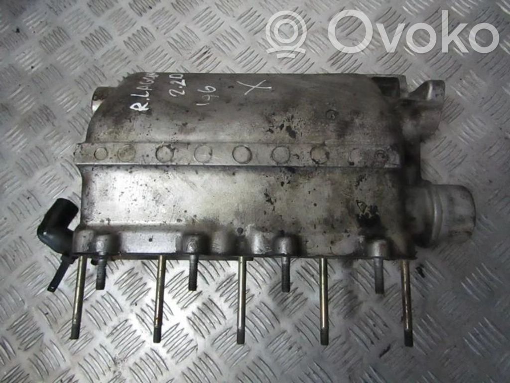Renault Laguna I Colector de admisión 