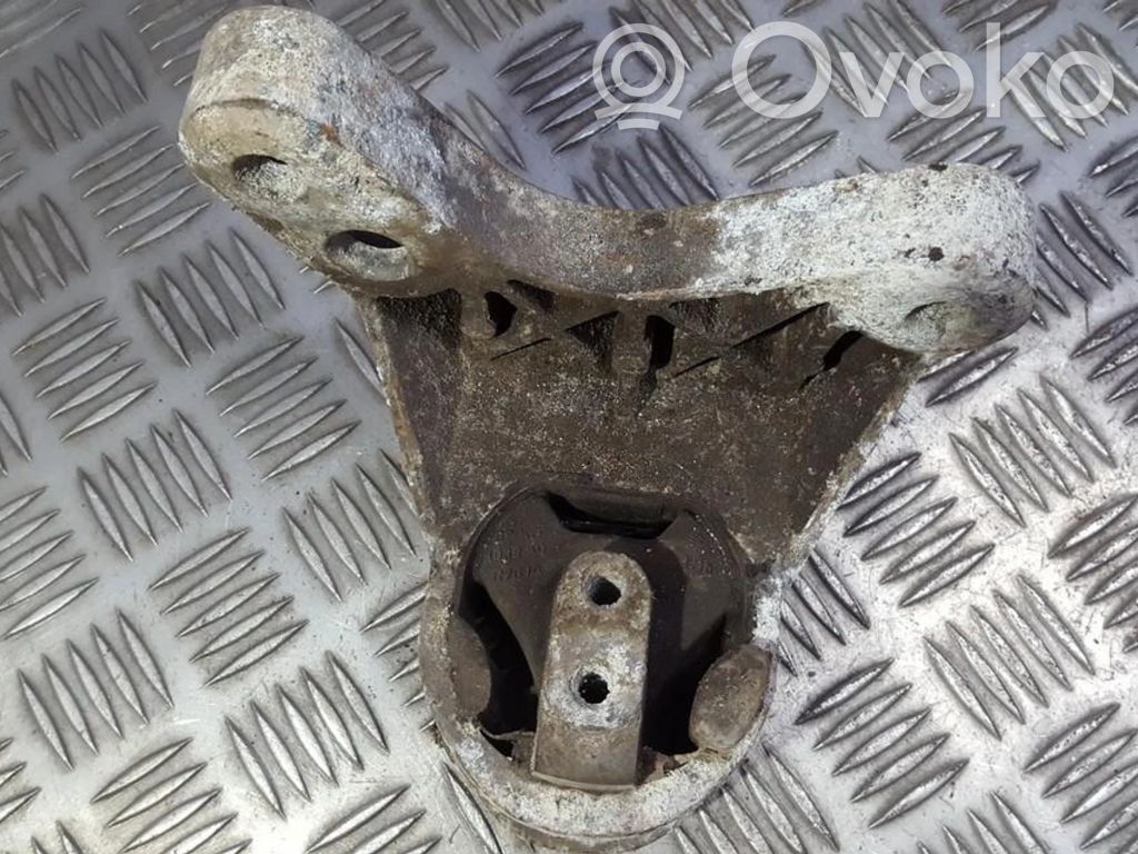 Ford Ka Engine mount bracket 