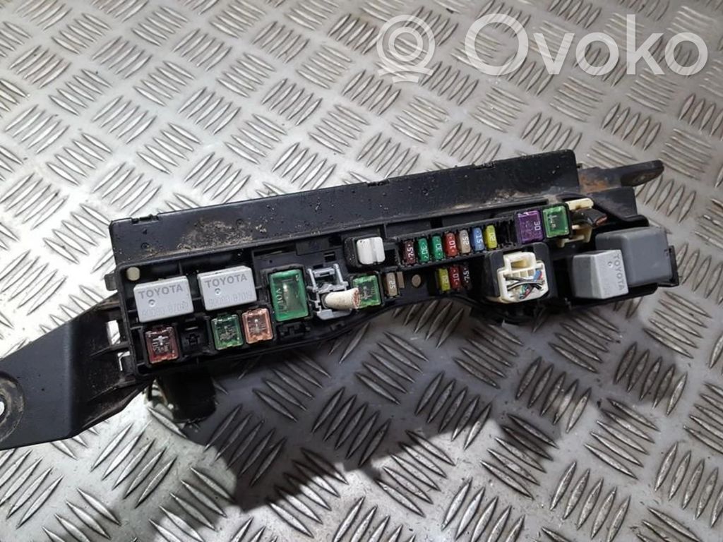 Toyota Avensis T250 Set scatola dei fusibili