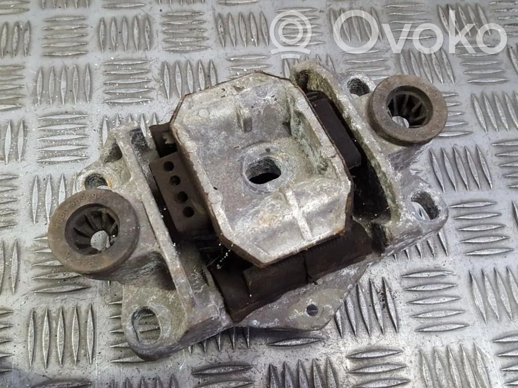 Ford Mondeo Mk III Support de moteur, coussinet