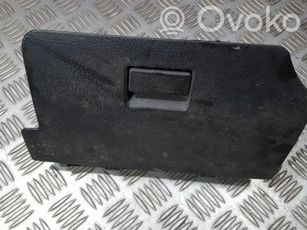 Opel Astra G Handschuhfach