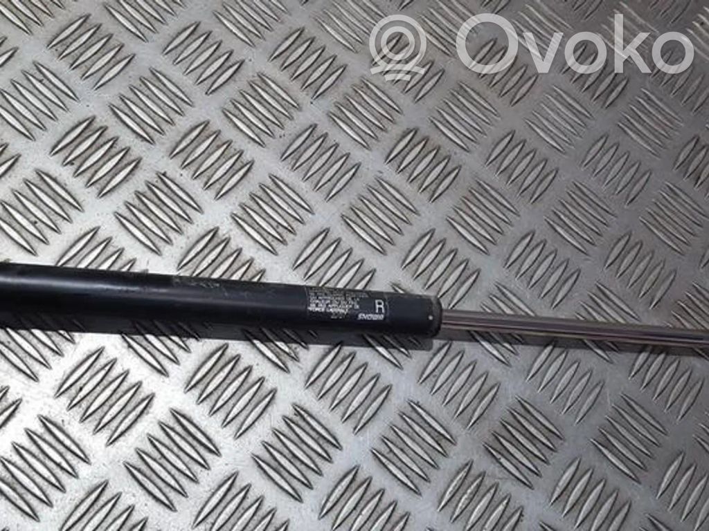 Mazda 626 Tailgate/trunk strut/damper 