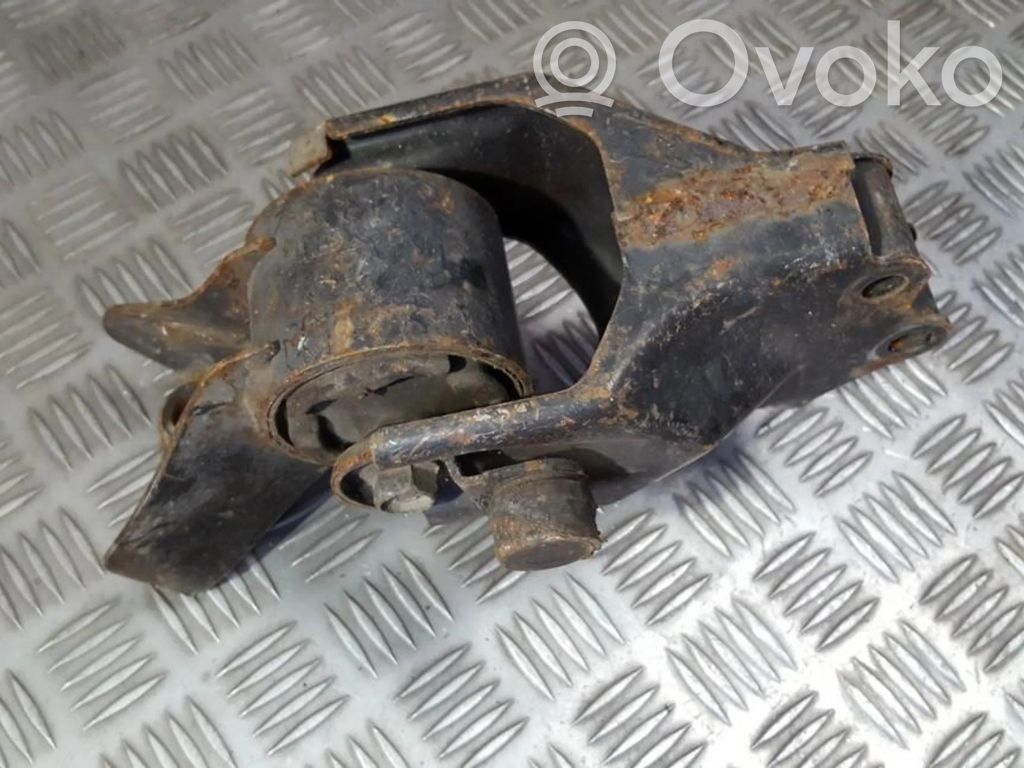 Mazda 626 Engine mount bracket 