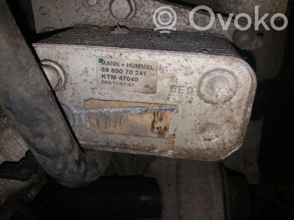 Opel Vectra C Moottoriöljyn jäähdytinlaite 