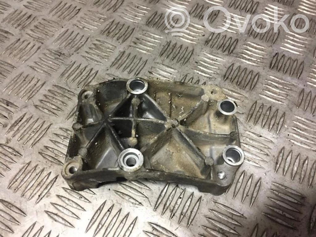 Engine mounting bracket   98FF19D624AC,98FF19D624AC,98FF19D624AC,98FF19D624AC