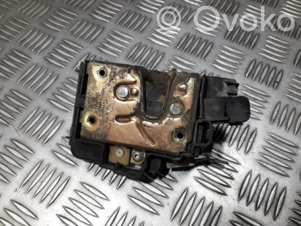 Volkswagen Golf III Încuietoare ușă față 