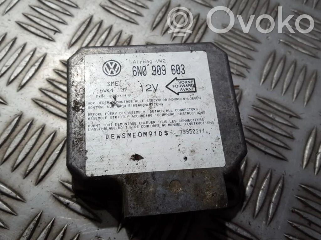 Volkswagen Vento Unitate/modul de comandă airbaguri 