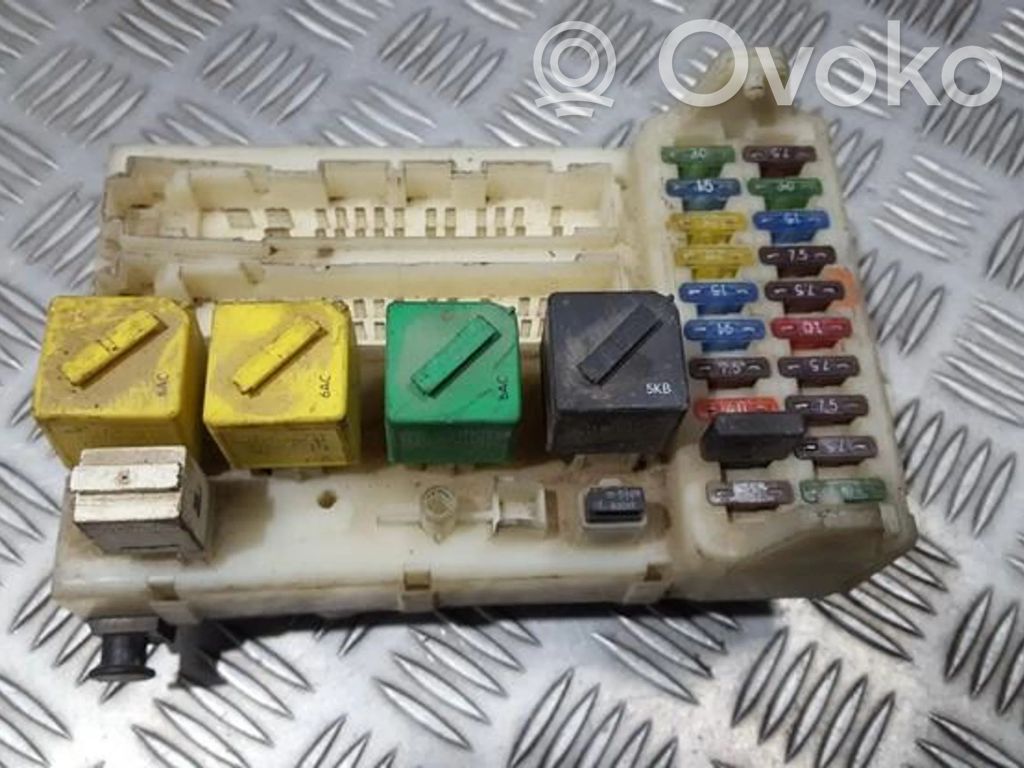 Ford Mondeo MK I Set cutie siguranțe 