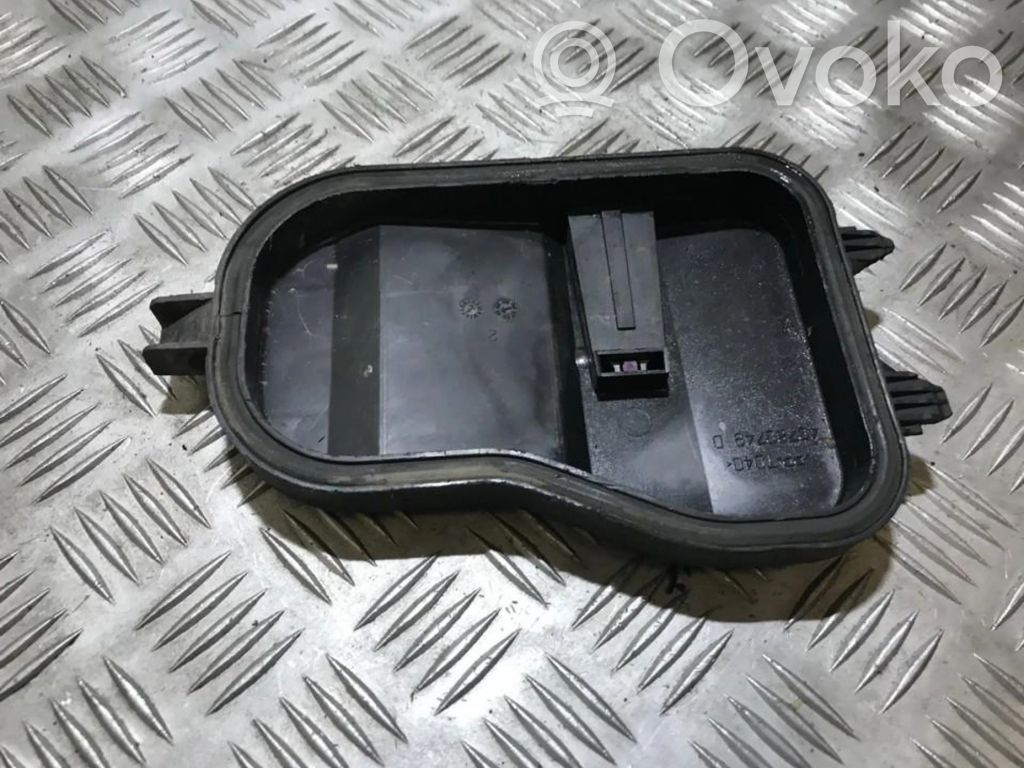 Deckel Abdeckung Scheinwerfer   40780749D,40780749D