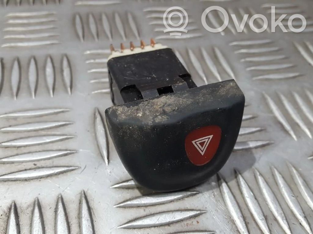 Botón interruptor de luz de peligro   841043,841043