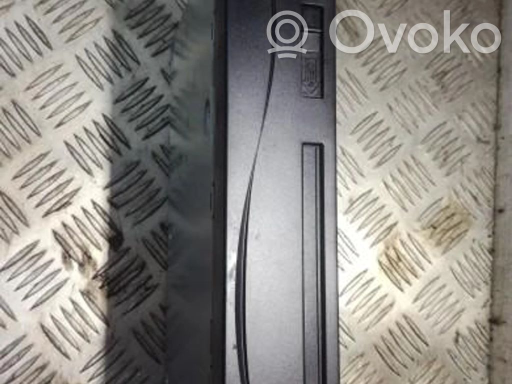 Toyota Avensis T250 Unità di navigazione lettore CD/DVD