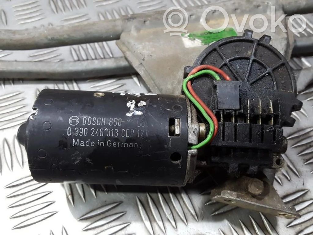 Volvo 440 Motor ștergător