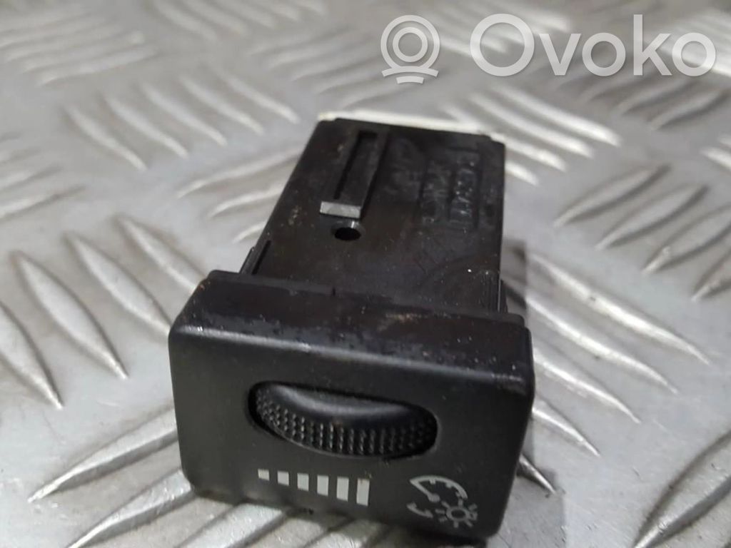 Toyota RAV 4 (XA30) Regler Dimmer Schalter Beleuchtung Kombiinstrument Cockpit 