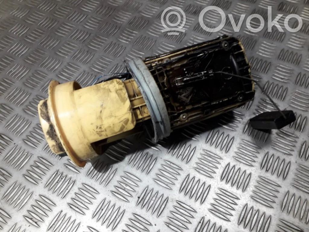 Volkswagen Touran I Pompa carburante immersa