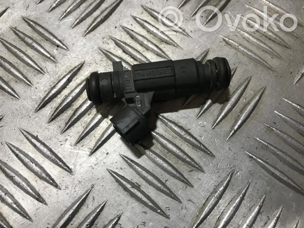 Audi A8 S8 D3 4E Injector combustibil 