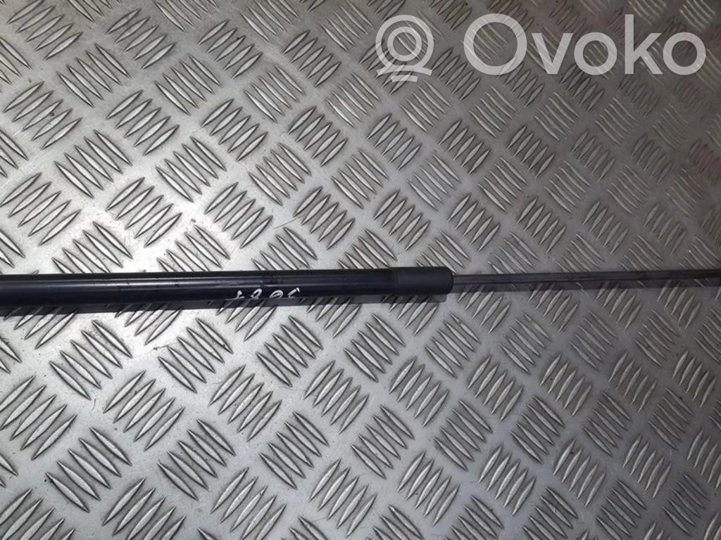 Vérin de capot arrière   BM51A406A10AE,BM51A406A10AE,BM51A406A10AE,BM51A406A10AE
