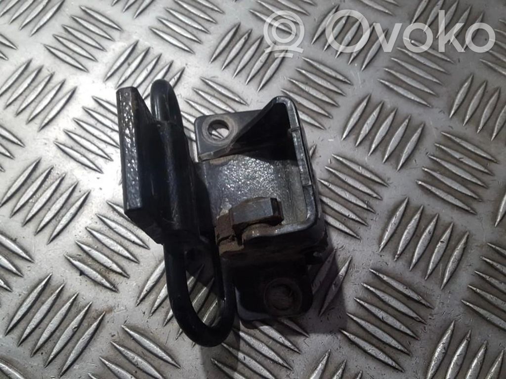 Audi A4 S4 B5 8D Balama inferioară ușă spate 