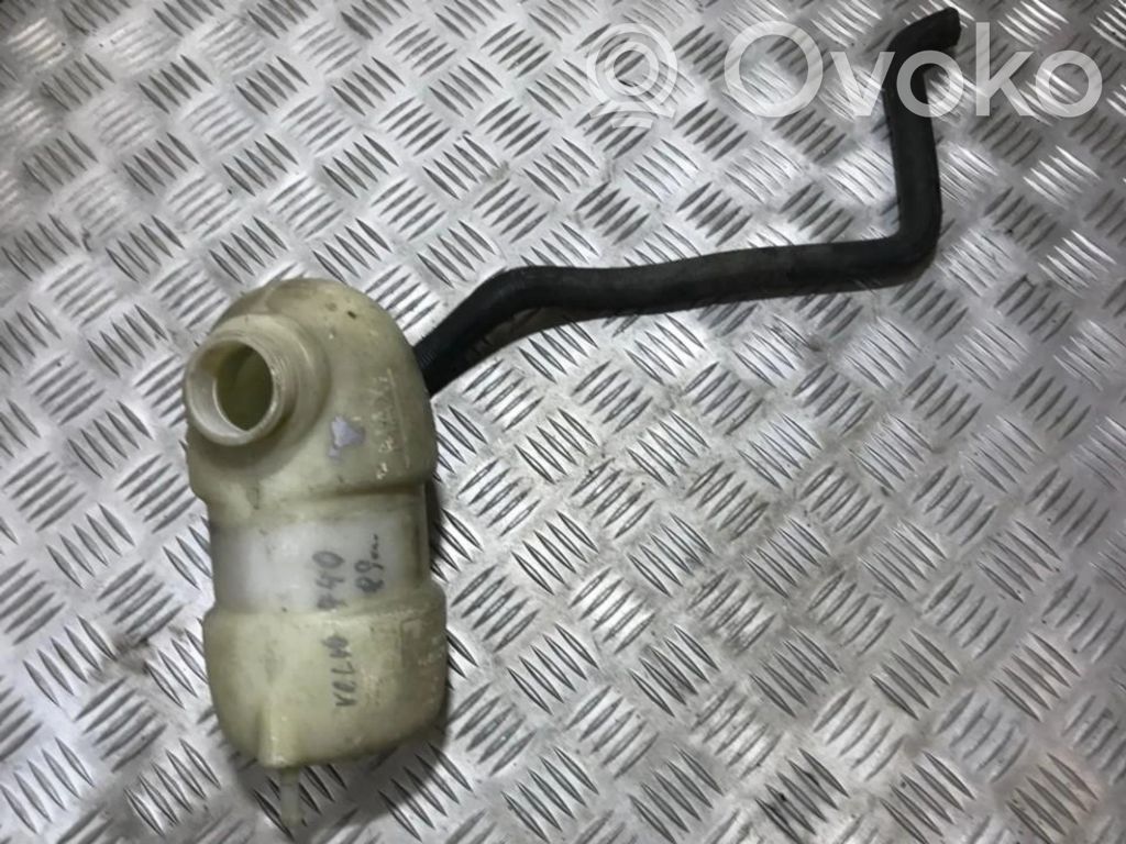 Volvo 740 Aušinimo skysčio išsiplėtimo bakelis 