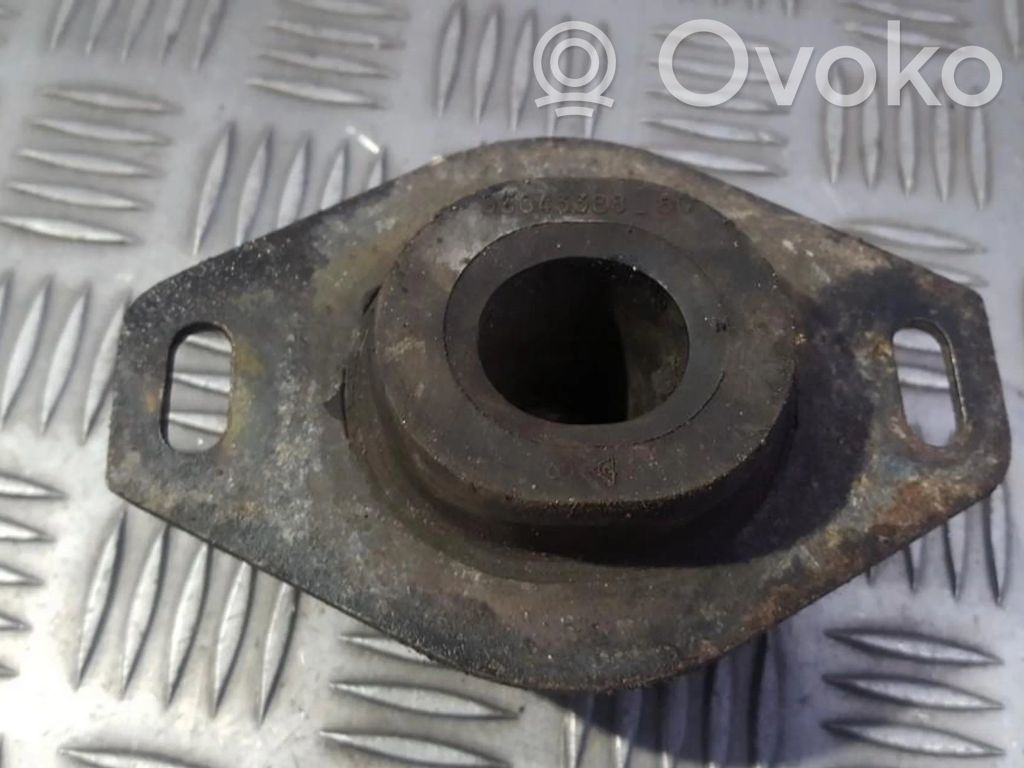 Engine mount bracket   96043388,9604338880,96043388,9604338880