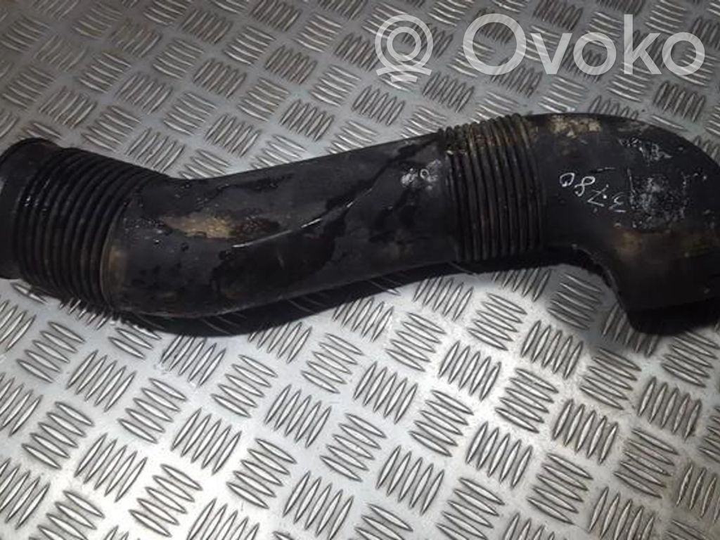 BMW 5 E39 Einzelteil Lufteinlasskanal 