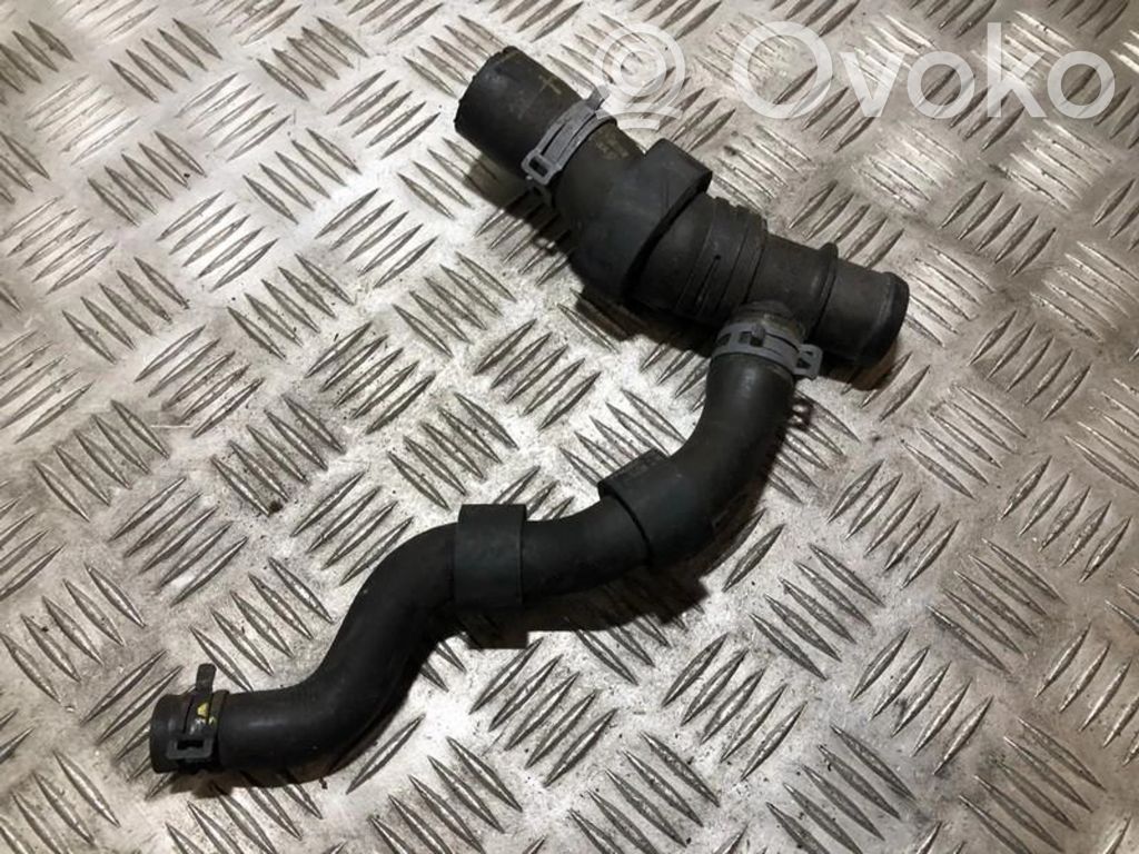 Audi Q3 8U Conductă/furtun lichid de răcire motor 