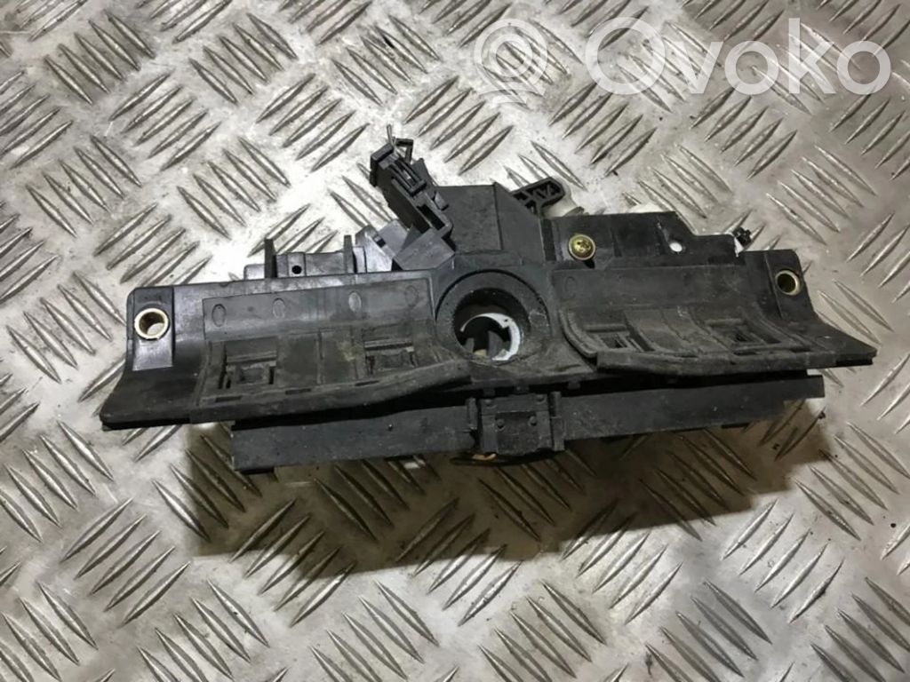 Audi A6 S6 C5 4B Blocco/chiusura/serratura del portellone posteriore/bagagliaio