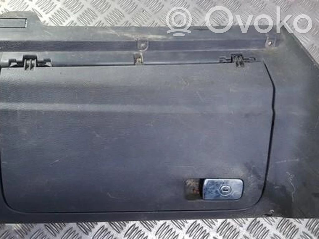 Volkswagen Golf V Guantera 