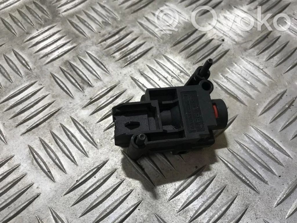 Crashsensor Notausschalter Kraftstoff   F2AB9341AA,F2AB9341AA,F2AB9341AA,F2AB9341AA