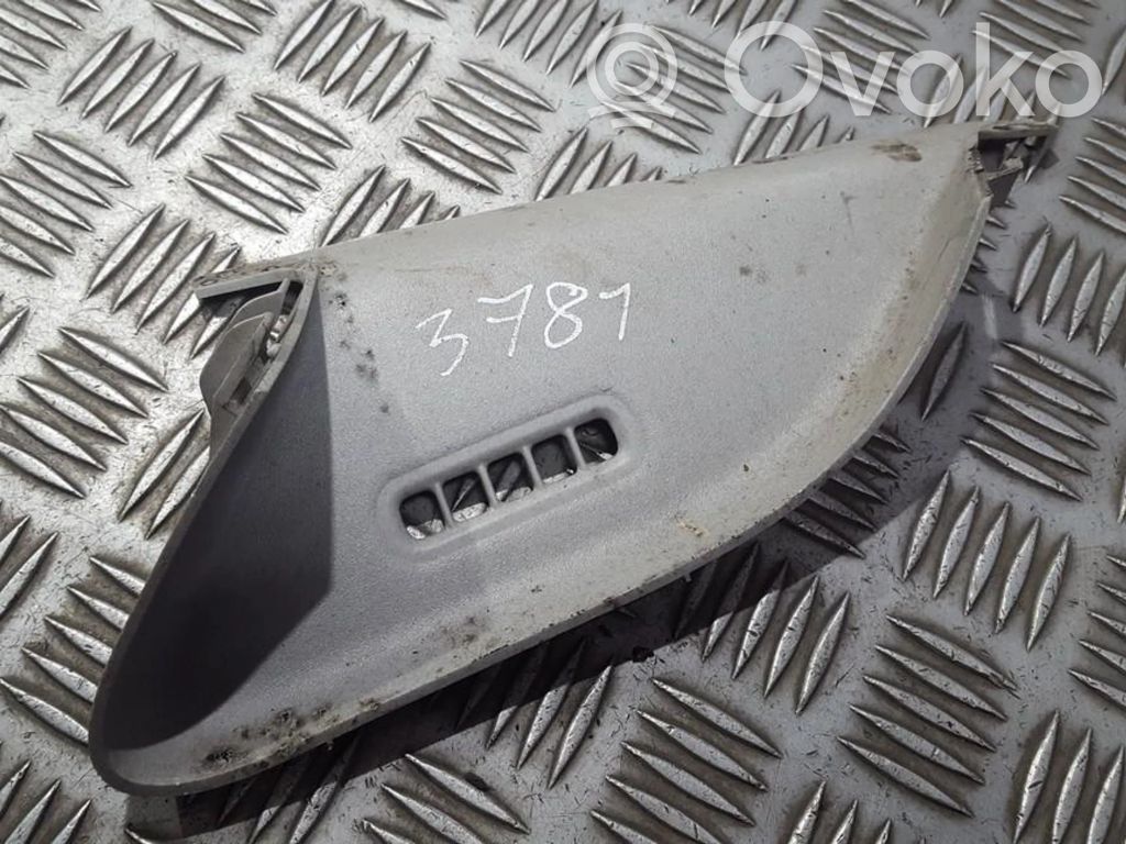 Toyota Corolla Verso E121 Alte piese de interior 