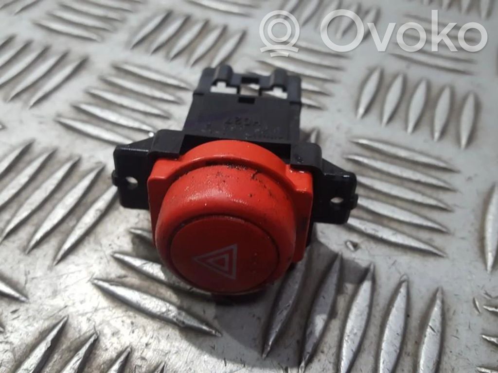 Honda Stream Botón interruptor de luz de peligro 