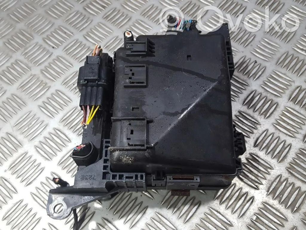 Mitsubishi Outlander Set scatola dei fusibili 