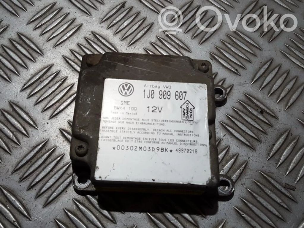 Volkswagen PASSAT B5 Centralina/modulo airbag