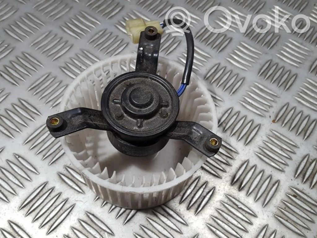 Toyota Avensis Verso Ventilator aerotermă 