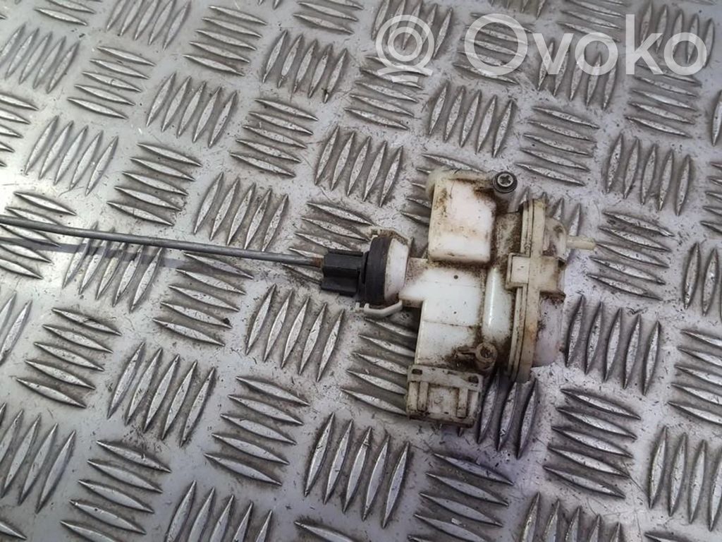 Volkswagen PASSAT B3 Pompka centralnego zamka