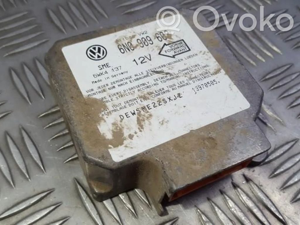 Volkswagen Golf IV Centralina/modulo airbag