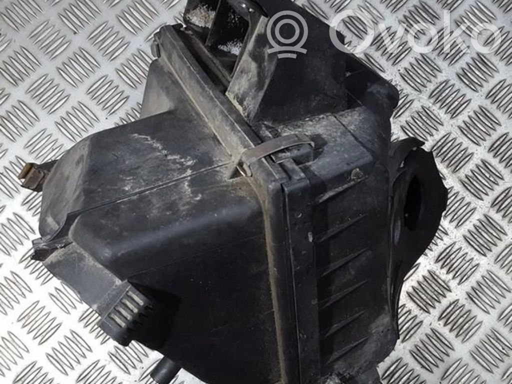 Audi A6 S6 C6 4F Air filter box 