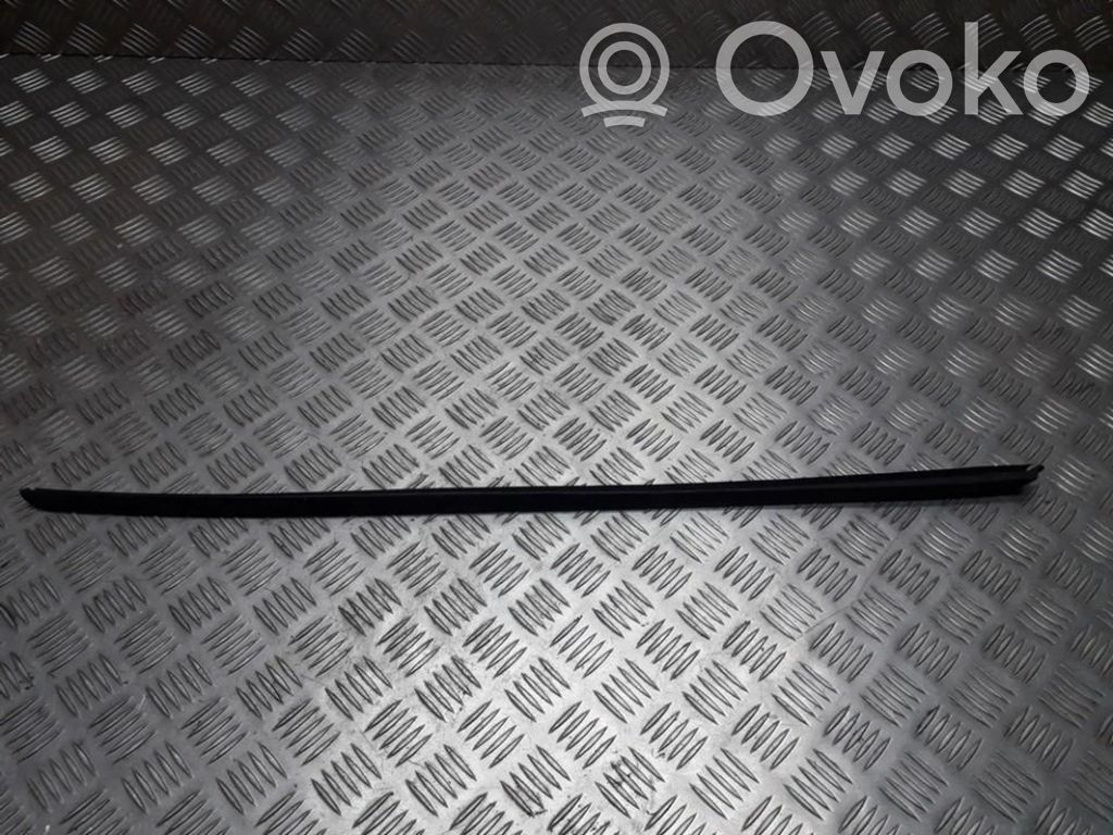 Audi A4 S4 B6 8E 8H Muu ulkopuolen osa