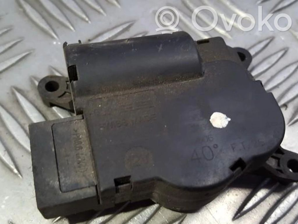 Opel Astra H Silniczek nagrzewnicy