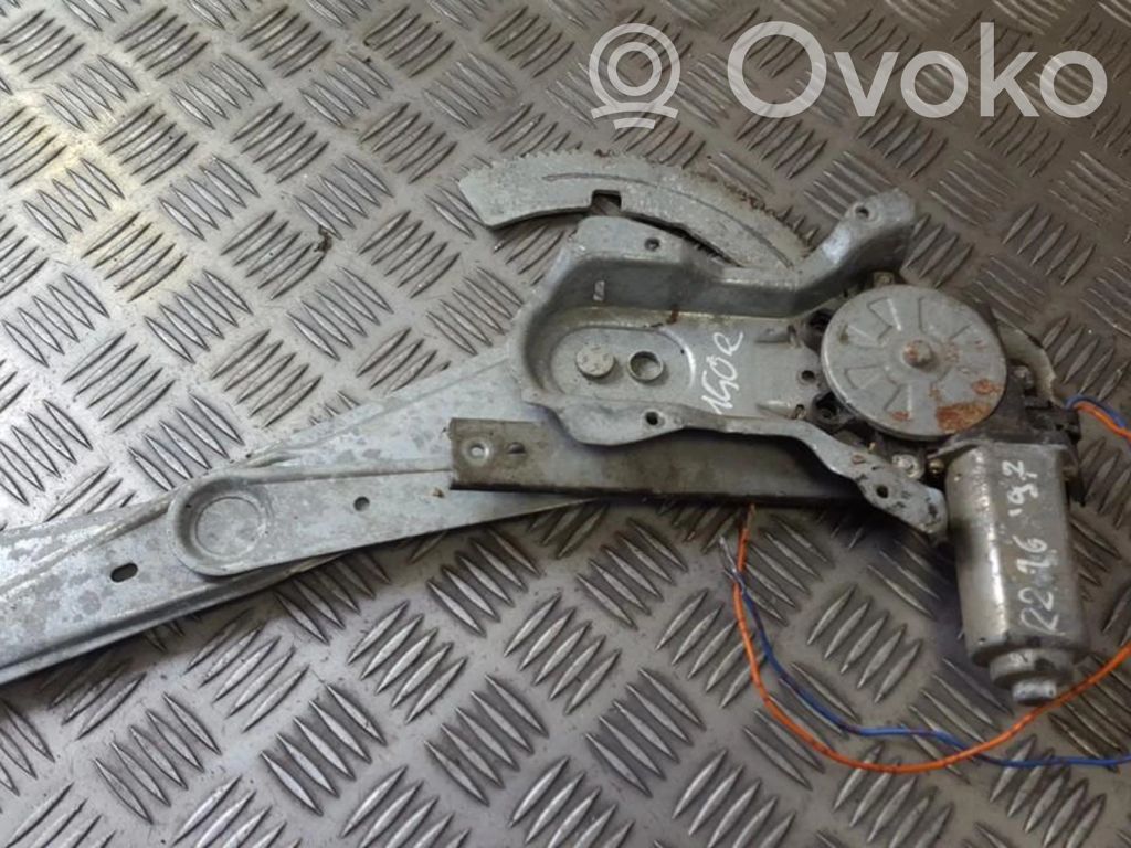 Regulador con motor de la ventanilla de la puerta corredera