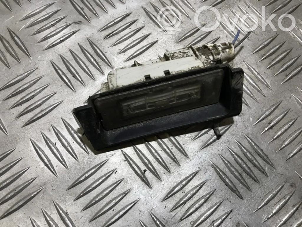 Renault Laguna II Kennzeichenbeleuchtung 