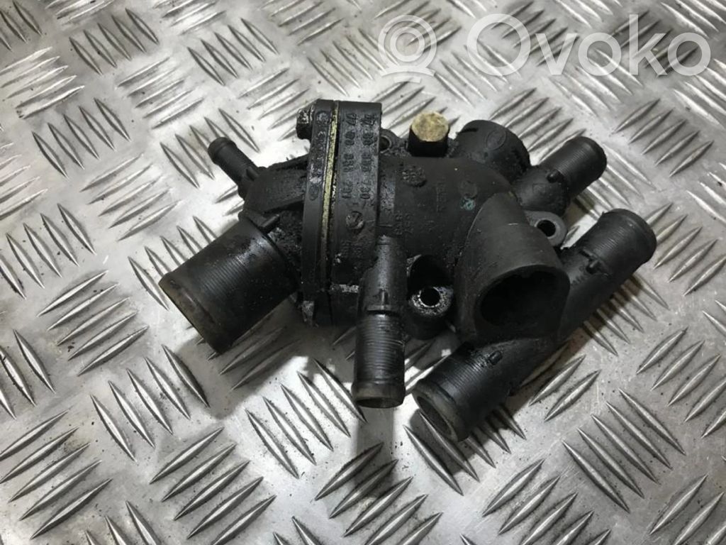 Volvo S40, V40 Conductă/furtun lichid de răcire motor 