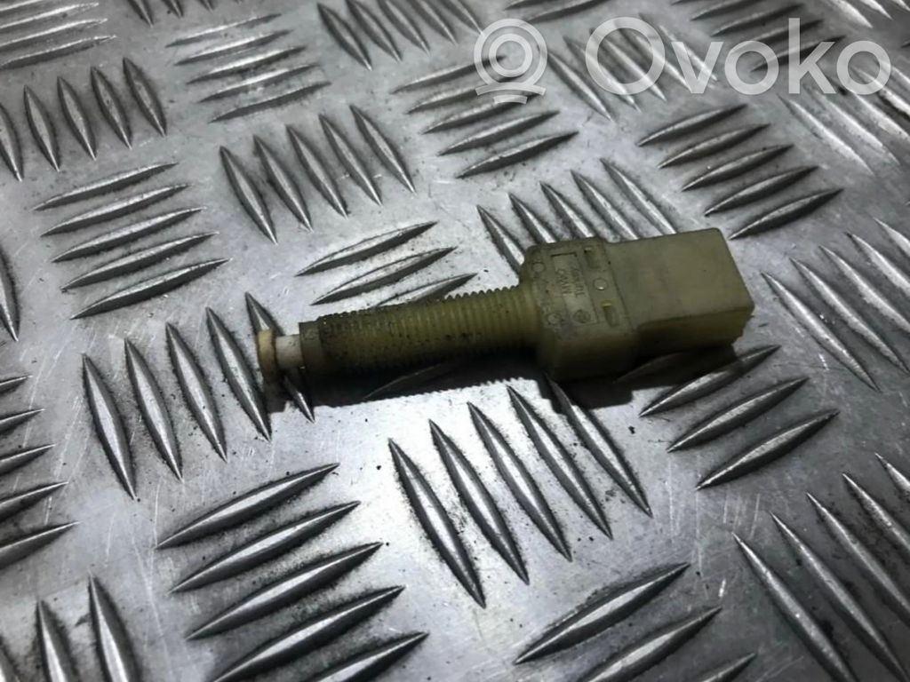 Interruptor sensor del pedal de freno   443945515,443945515