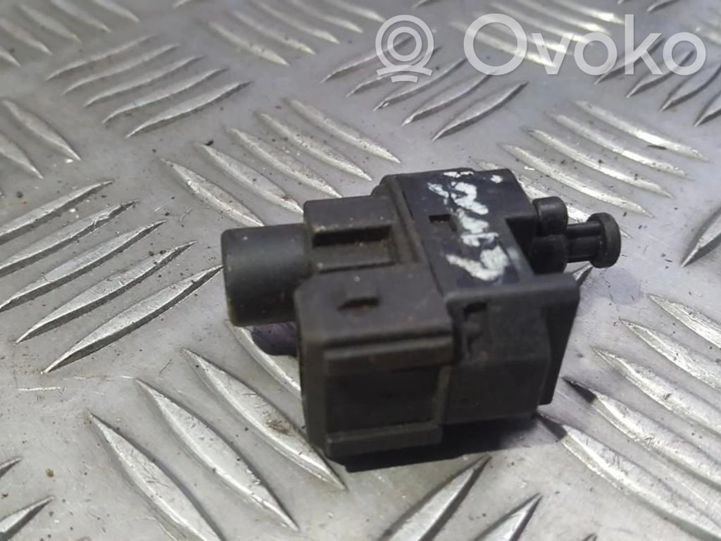 Interruptor sensor del pedal de freno   93BB13480BC,93BB13480BC,93BB13480BC,93BB13480BC