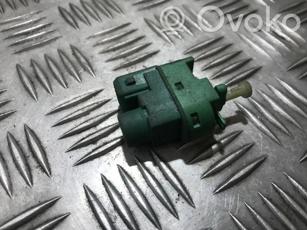 Interruptor sensor del pedal de freno   94BB9C872AC,94BB9C872AC,94BB9C872AC,94BB9C872AC