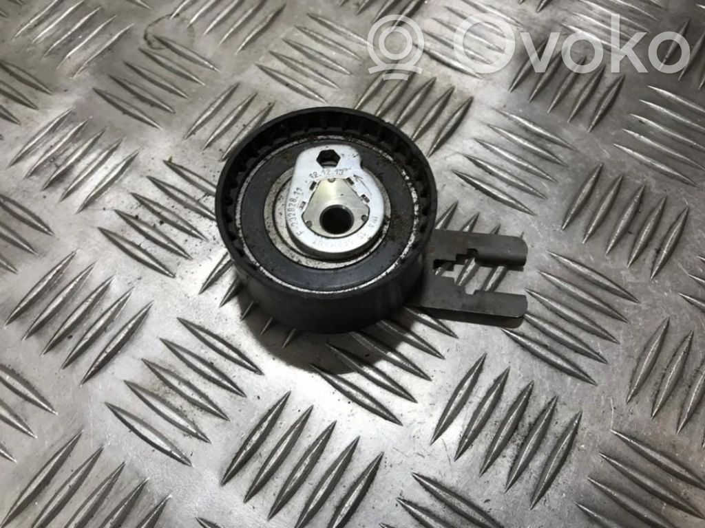 Ford Focus Tensor de correa del alternador 