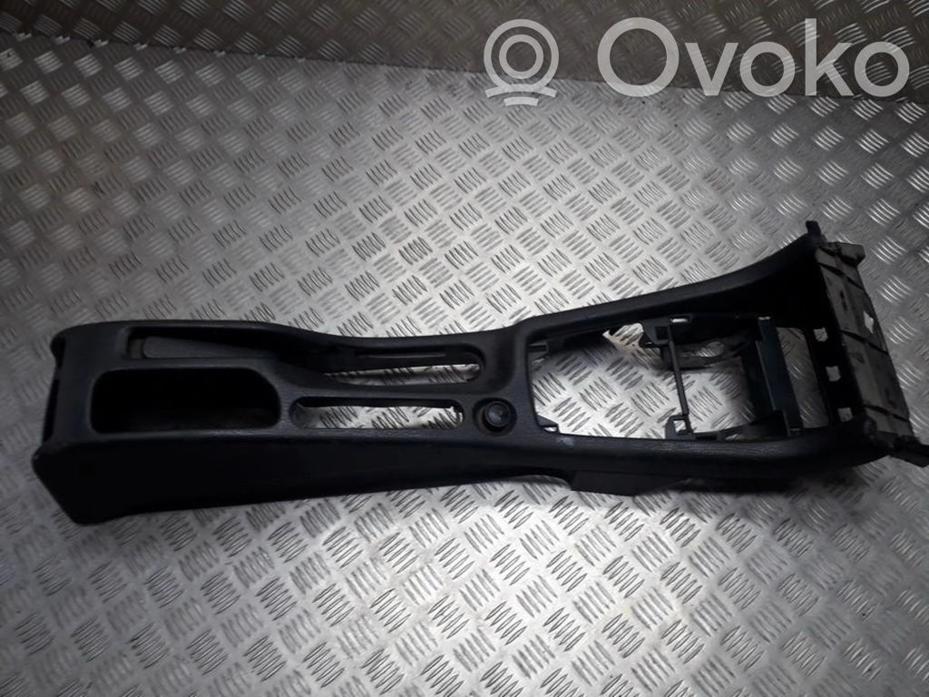 Peugeot 406 Kita salono detalė 