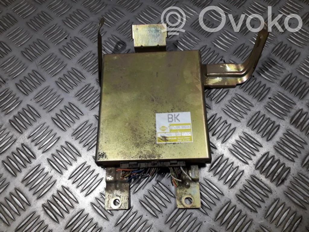 Nissan Sunny Engine control unit/module 