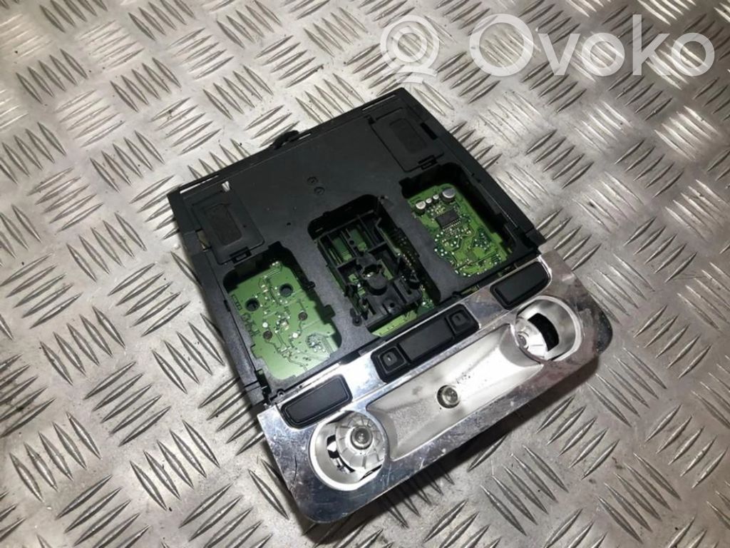 Éclairage lumière plafonnier avant   693614801,9137481,6936148,693614801,9137481,A134122
